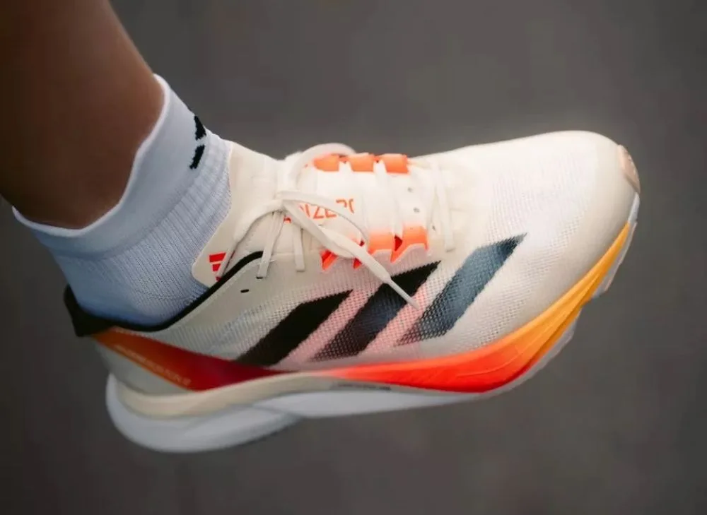 adidas-anuncia-Black-Friday-