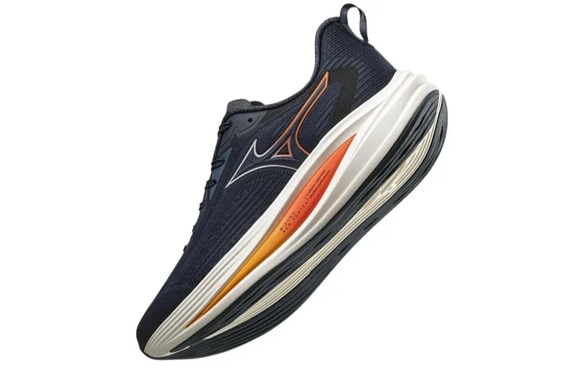 Mizuno acelera inovação e amplia Linha Neo - Correr Brasília